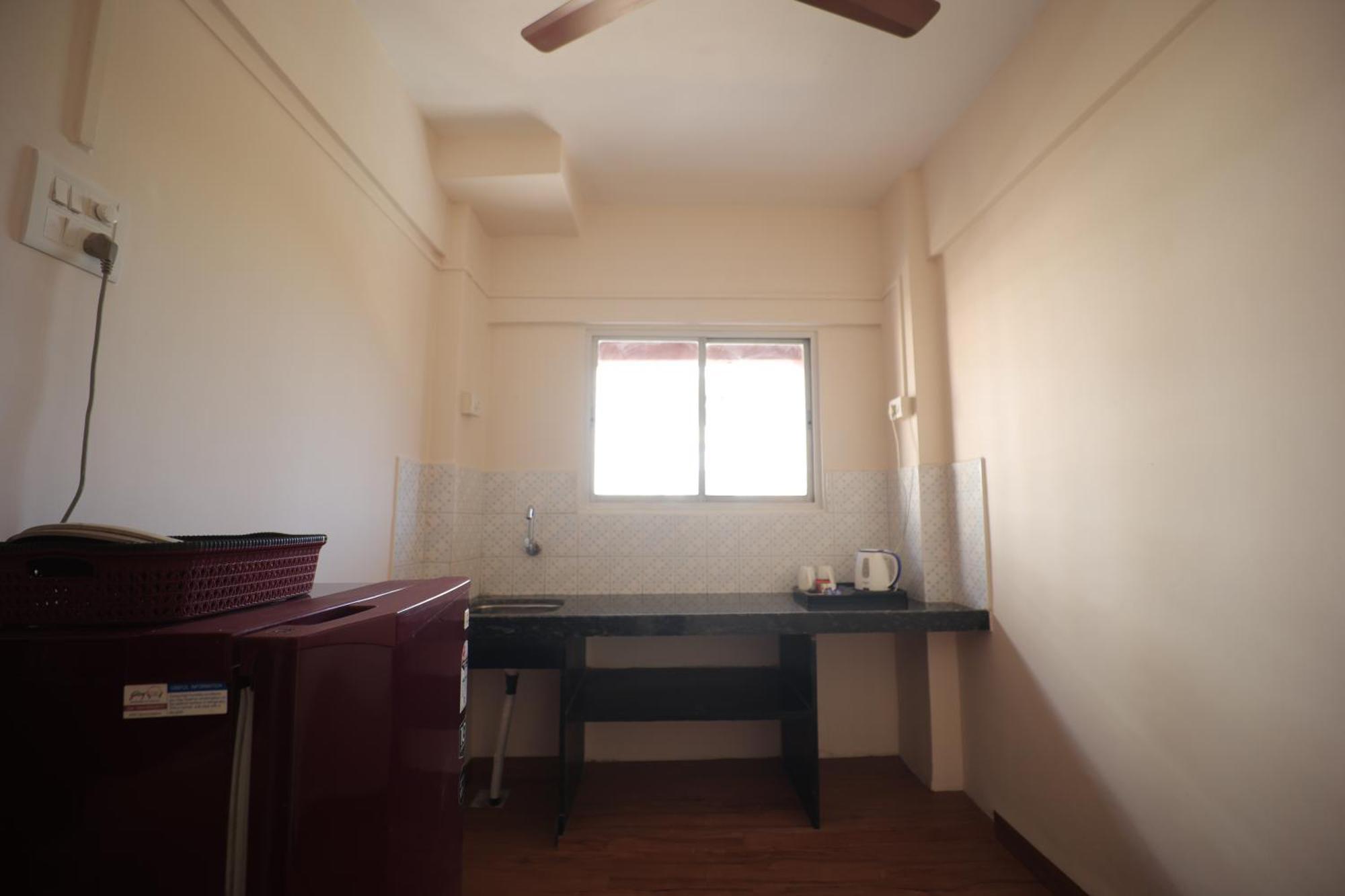 The Byke Studio Pure Veg Apartment, Thane Bagian luar foto
