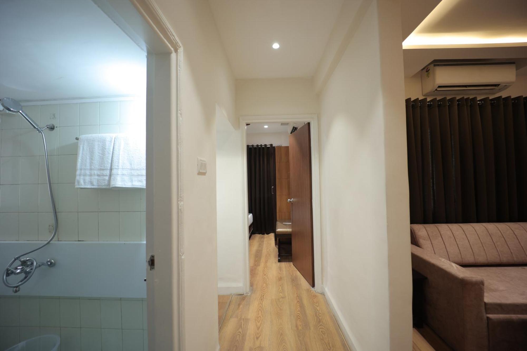 The Byke Studio Pure Veg Apartment, Thane Bagian luar foto