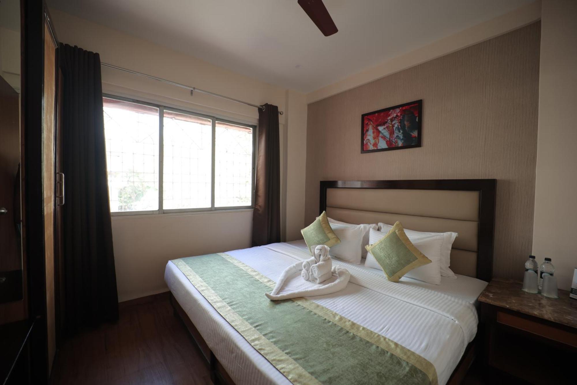 The Byke Studio Pure Veg Apartment, Thane Bagian luar foto