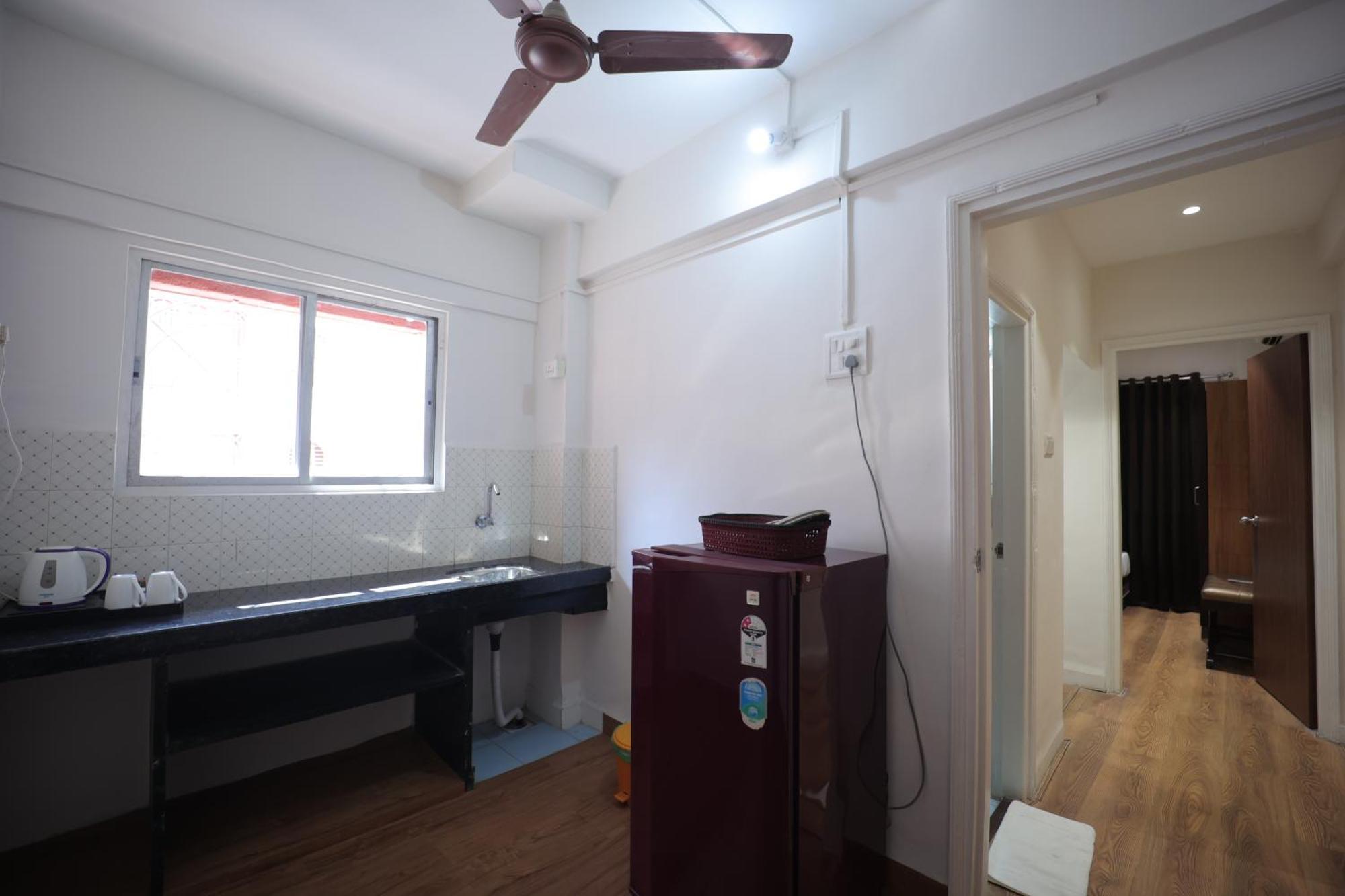 The Byke Studio Pure Veg Apartment, Thane Bagian luar foto