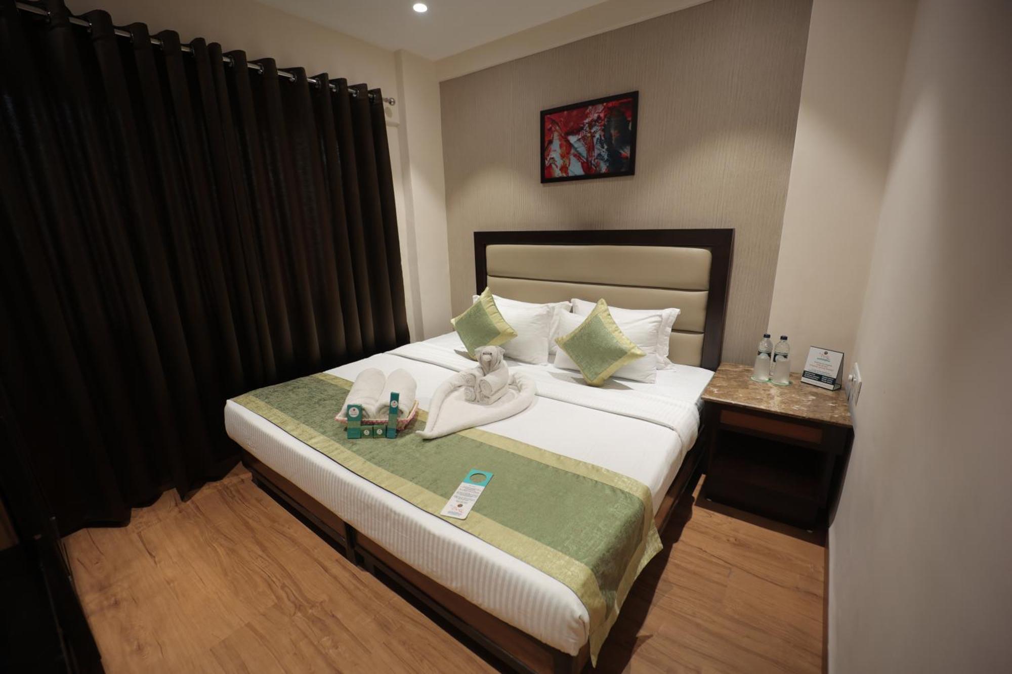 The Byke Studio Pure Veg Apartment, Thane Bagian luar foto