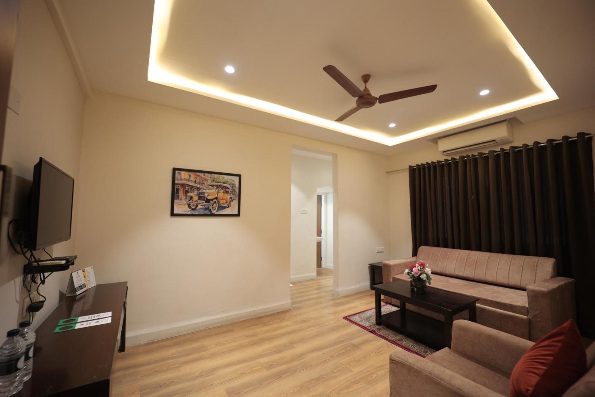 The Byke Studio Pure Veg Apartment, Thane Bagian luar foto